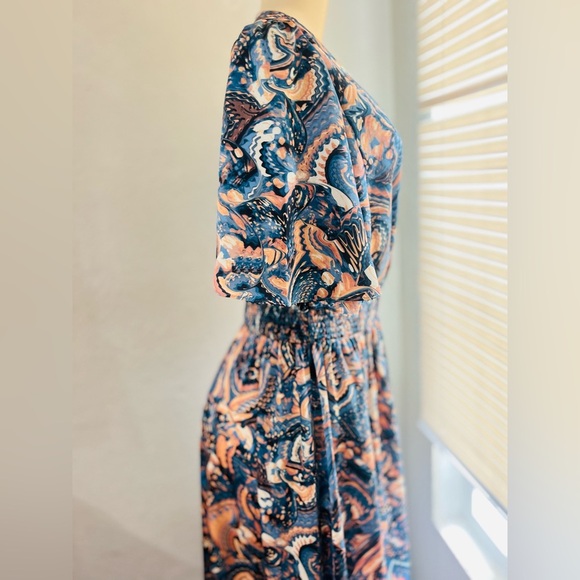 Guess by Marciano Guess Paisley Flutter Sleeve Maxi
Dress size Med - Picture 10 of 16